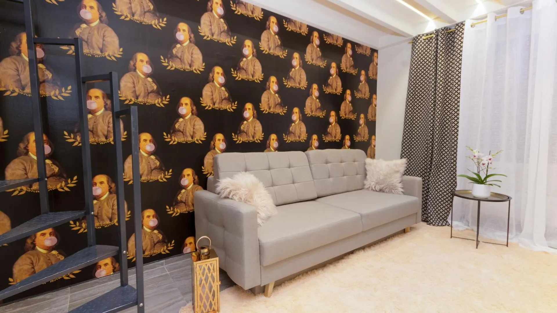 Zentral - Netflix - 2 Stoecke - Arbeitsplatz Apartment Vienna 0*,  Austria